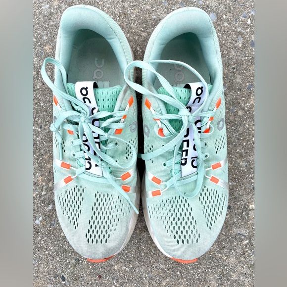 SOLD On Cloudsurfer Road Running Shoes - Picture 3 of 6